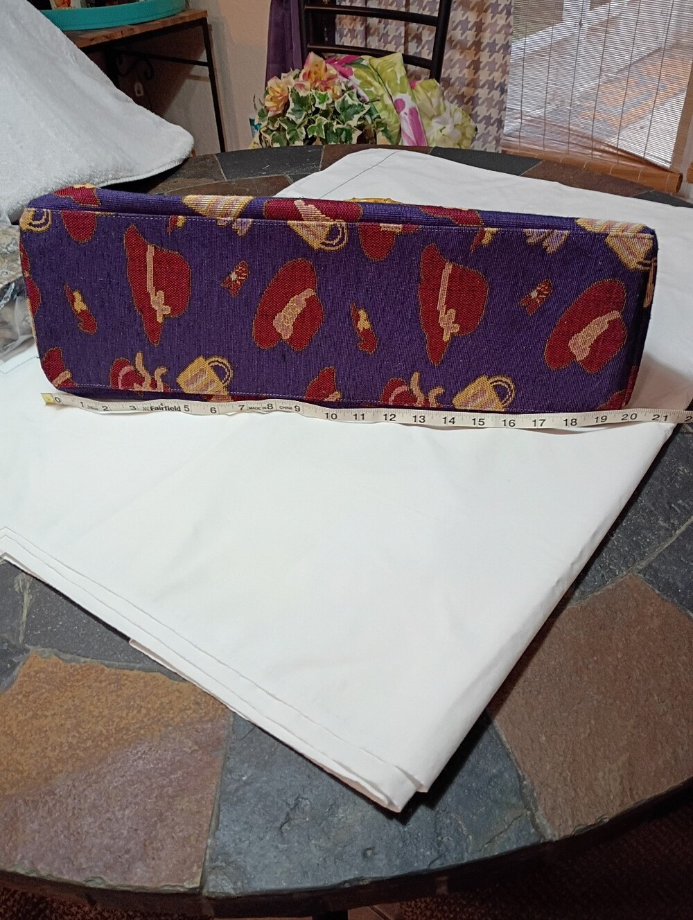 RED HAT TOTE BAG - Picture 6 of 7